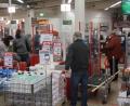 Bild: Kunz
Das Kundenaufkommen am Montag war in Weiden wie an einem normalen Montag im März. Hätte es die Öffnung etwa noch nicht gebraucht?