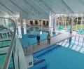 Bild: Sibyllenbad/exb
Voraussichtlich für „nur einen Monat“ bleibt die Badehalle im Sibyllenbad ohne Gäste. Werkleiter Gerhard Geiger und Vertriebs-Chefin Barbara Bannert appellieren eindringlich an die Verantwortlichkeit jedes Einzelnen im Handhaben der Corona-Regeln, damit ab Dezember wieder ein Betrieb mit bewährtem Hygienekonzept an der Kurallee möglich wird.