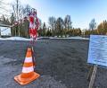 Bild: dtr
An den Wochenenden wird die Zufahrt zum Parkplatz des Waldrasthauses von nun an versperrt.