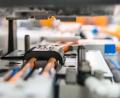 Bild: Frank Huebler
So sieht bei Nexans autoelectric mit Sitz in Floß (Kreis Neustadt/WN) die Produktion von Kabelsätzen für E-Fahrzeuge aus.