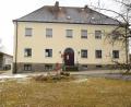 Bild: bey
Dank der gestiegenen Geburtenzahlen kommt es in der Kinderkrippe und dem Kindergarten St. Elisabeth Pleystein zu einem räumlichen Engpass. Das Obergeschoss im Schwesternheim steht nach dem Auszug der Schwestern leer.