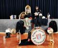 Bild: gz
Der Starkbierfestredner Fabian Wild ist heuer ohne Musiker und Publikum in der Turnhalle. Per Handy-Schaltung dankt er seinen Kollegen für die Unterstützung und hofft auf das Starkbierfest 2022.