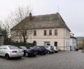 Bild: bsc
Der Umbau des ehemaligen Lehrerwohnhauses zum neuen Friedenfelser Rathaus gehört zu den größten Projekten des Erholungsortes in diesem Jahr.