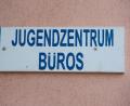 Symbolbild: Armin Weigel
Der Weg zu einem Jugendzentrum ist weit und in einem Flächenlandkreis wie Tirschenreuth bisher nicht realisierbar. Nun soll eine neues Konzept erarbeitet werden, um die Jugendarbeit auf Gemeindeebene zu stärken.