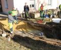 Bild: gru
Vor Ort an der Baustelle in Sinnleithen.