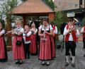 Archivbild: wro
Das Standkonzert des Musikvereins Wiesau unter der Leitung von Josef Polata (rechts) bildet stets den Auftakt, um beim Rathaus drei Tage lang Bürgerfest zu feiern. Hier ein Archivbild aus dem Jahr 2019.