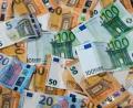 Symbolbild: Jens Büttner/dpa
Ums Geld ging es in der Gemeinderatssitzung in Reuth: Die Räte beschlossen den Haushalt der Kommune.