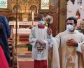 Bild: ga
Pater Binu segnete die Speisen und die Kirchenbesucher.
