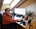 Bild: exb/Michael Gmeiner
„Gerade in der Softwarentwicklung sind alle Tools von Haus auf kollaborierendes Arbeiten ausgelegt“, so Michael Gmeiner. Deswegen ist das Arbeiten im Home-Office für ihn kein Problem.