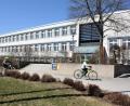 Archivbild: lg
Auch am Oberviechtacher Ortenburg-Gymnasium kehren einige Schüler wieder zurück in den Unterricht.