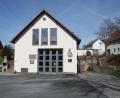 Bild: wro
Die Feuerwehr Falkenberg (unser Bild zeigt das Gerätehaus) ist eine von zwei Wehren in der Marktgemeinde Falkenberg. Der Gemeinderat beriet nun über die Erstattung der Kosten, die bei Einsätzen auflaufen.