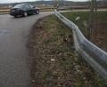 Bild: Polizei Sulzbach-Rosenberg
So sieht die Leitplanke an der Staatsstraße 2120 aktuell aus.