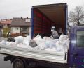 Bild: mmj
Die zahlreichen Sammelsäcke wurden in einen Lkw geladen
