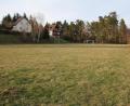 Bild: frd
Auf dem „Birl“ in Teunz, dort wo früher die SpVgg Teunz ihre Fußballspiele absolvierte und schon viele schöne „Birlfeste“ gefeiert worden sind, wird nun eine Freizeitsportanlage entstehen.