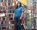 Bild: gis
Vor dem Bücherregal in der Tankstelle Bücherstadl-Leiterin Selma Markhof (links) mit Tankstellen-Geschäftsführerin Sigrid Söllner (rechts).