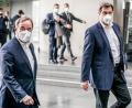 Bild: Michael Kappeler/dpa
Nach einem ergebnislosen Treffen von Armin Laschet (links) und Markus Söder (rechts) in der Nacht auf Montag wird mit Spannung der Ausgang des Machtkampfs um die Kanzlerkandidatur der Union erwartet. Eine Entscheidung war bis in die Abendstunden nicht absehbar.