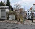 Bild: sne
Mehrere Verteilerkästen für Glasfaser werden im Grafenwöhrer Stadtgebiet neu aufgestellt, unter anderem auch hier am Sudhaus.