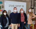 Bild: Biczysko/fph
Das Organisationsteam von „Job-Spot“ (von rechts): Jennifer Rademacher, Konrektorin Sabine Meyer-Hofmann, Thorsten Legath und Iris Reber. Es fehlen Udo Zinßer, Jürgen Winkler und Michael Dykta.