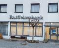 Bild: kaz
In der Filiale der Volksbank Raiffeisenbank Nordoberpfalz in Bad Neualbenreuth gibt es seit Anfang April keinen Schalter mehr.