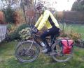 Bild: Corinna Loewert, Stadt Amberg/exb
Einzelradler Nummer Eins wurde Sebastian Luber (2094 km) mit seinem selbst aufgebauten Reisefahrrad.