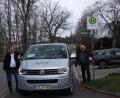 Bild: as
Peter Zimmert (rechts) übergibt das Steuer der ÖPNV-Planung im Landkreis an seinen Nachfolger Jürgen Kreuzer.