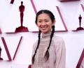 Bild: Chris Pizzello/dpa
Regisseurin Chloé Zhao gewinnt den Oscar für die beste Regie.