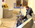 Bild: fjo
Die Erfahrungen von Marktrat Josef Kleber als Kameramann bei Gottesdiensten in der Pfarrkirche genügten den Markträten, um einem neuen Gesetz der bayerischen Staatsregierung eine geschlossene Abfuhr zu erteilen.