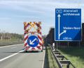 Bild: Gabi Schönberger
Von Sonntag bis Donnerstag ist die Anschlussstelle Weiden-Nord in Fahrtrichtung Hof nicht befahrbar. Der Asphalt der Autobahn wird hier erneuert.