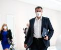 Bild: Matthias Balk/dpa
Markus Söder (CSU) kommt zu einer Sitzung des bayerischen Kabinetts.