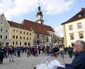 Bild: Petra Hartl
Pfarrer i. R. Reinhard Böttcher spricht beim Oberpfälzer Bündnis für Menschenrechte und Toleranz 
am Luitpoldplatz in Sulzbach-Rosenberg.