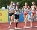 Bild: Ralf Görlitz
Fast die Hälfte der 10000-Meter-Distanz lag Domenika Mayer (links) in Führung, ehe die beiden Schöneborn-Zwillinge (rechts) die Athletin aus Neukirchen überholten.