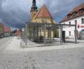 Bild: fg
Die Sitzbänke am Hirschauer Infopoint sind nur unzureichend vor Regen geschützt. Der Stadtrat verweist dieses Problem an den Bauausschuss.