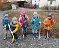 Bild: Kath. Kindergarten Tirschenreuth/exb
Im Katholischen Kindergarten startet ein Ackerprojekt. Auch dafür gab es eine Spende.