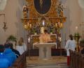 Bild: dob
In der Waldauer Benefiziumskirche feiert Kaplan Alexander Ertl am Sonntag mit den Besuchern das Patrozinium von Johannes Nepomuk.