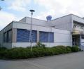 Bild: du
Viele Änderungswünsche bringen CSU- und SPD-Gemeinderatsfraktion in der Sitzung bezüglich der geplanten Generalsanierung der Mehrzweckhalle vor. Unterschiedliche Vorstellungen gibt es vor allem über die künftige Nutzung der ehemaligen Kegelbahngaststätte (links).