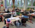 Bild: soj
Mit ihrer Klassenleiterin Kerstin Zaus haben die Viertklässler der Grundschule Immenreuth ein Lesetagebuch erstellt.