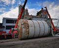 Bild: bk
Die Silos der Porphyr-Werke in Freihung werden abgebaut.