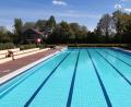 Bild: mic
Im Freibad Windischeschenbach werden kurz vor der Öffnung am Freitag, 11. Juni, die letzten Arbeiten erledigt.