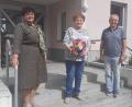 Bild: u
Heidi Flierl (Mitte) gehört zu denen, die sich in besonderem Maß für das BRK-Seniorenwohn- und Pflegeheim St. Barbara und dessen Bewohner engagiert haben. Heimleiterin Astrid Geitner (links) und Heimbeirats-Vorsitzender Rudolf Wild verabschiedeten sie nun aus dem Heimbeirat.