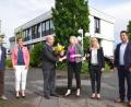 Bild: Kunz
Der Haus- und Grundbesitzerverein Weiden und Umgebung bietet ab sofort Beratung in allen Fragen des Bürgerlichen Rechts (von links) Heribert Schrott, Renate Hör, Lutz Freiherr von Hirschberg, Judith Schmidt, Barbara Kick und Michael Hösl.