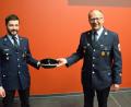 Bild: mde
Der Generationenwechsel im Feuerwehrverein Kemnath ist eingeleitet. Bürgermeister Roman Schäffler und zugleich scheidender Feuerwehrvorsitzender freut sich, dass Marco Schäffler als neuer Vorsitzender gewählt wurde.