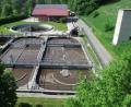 Bild: bey
Je weniger Fremdwasser in der Pleysteiner Kläranlage ankommt, um so besser ist die Reinigungsleistung. Außerdem richtet sich nach Ableitung des vorbehandelten Abwassers in den Zottbach auch die Höhe der Gebühr nach dem Abwasserabgabengesetz.