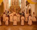 Bild: bey
Elf junge Christen feiern in Pleystein Erstkommunion.