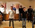 Bild: ibj
Der neue Vorstand des Katholischen Burschenvereins Hahnbach (von links): Zweiter Fahnenträger Christoph Schmid, Schriftführer Leon Segerer, Vorsitzender Martin Wawersig, Zweiter Vorsitzender Johannes Weiß, Zweiter Jugendheimwart Luis Rösch, Fahnenträger Julius Falk, Jugendheimwart Felix Pirner und Kassier Jonas Lindner.