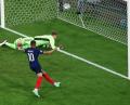Bild: Christian Charisius
Das Eigentor von Mats Hummels war das einzige Tor beim EM-Auftakt der deutschen Mannschaft gegen Frankreich.