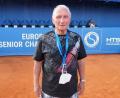 Bild: exb
Gerhard Specht, Tennis-Senior der TG Neunkirchen, sicherte sich bei den Europameisterschaften im kroatischen Umag zwei Silbermedaillen.