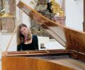 Bild: do
Nach langer "Corona-Durststrecke" genoss das Publikum in der Klosterkirche Speinshart "Musik aus Böhmen für Pianoforte" mit der tschechischen Künstlerin Alena Hönigová