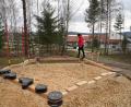 Bild: rti
Der neue Bewegungsparcours in der Nähe des Kurmittelhauses Sibyllenbad ist schon vor der Fertigstellung eine Attraktion. So mancher Besucher probierte die 26 Geräte an den 14 Stationen aus.
