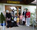 Bild: fm
Zu Besuch in den Kindergarten kommen (von rechts) Anja Hopf und Sebastian Schaller, um sich ein Bild zu machen, wie es nach der Übernahme der Trägerschaft durch das BRK läuft.