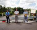 Bild: sir
Sie informierten zum Stand des Baus der Großen Regenbrücke: (von links) Roman Beer, Bürgermeister Benjamin Boml, Hannes Neudam und Markus Lingauer